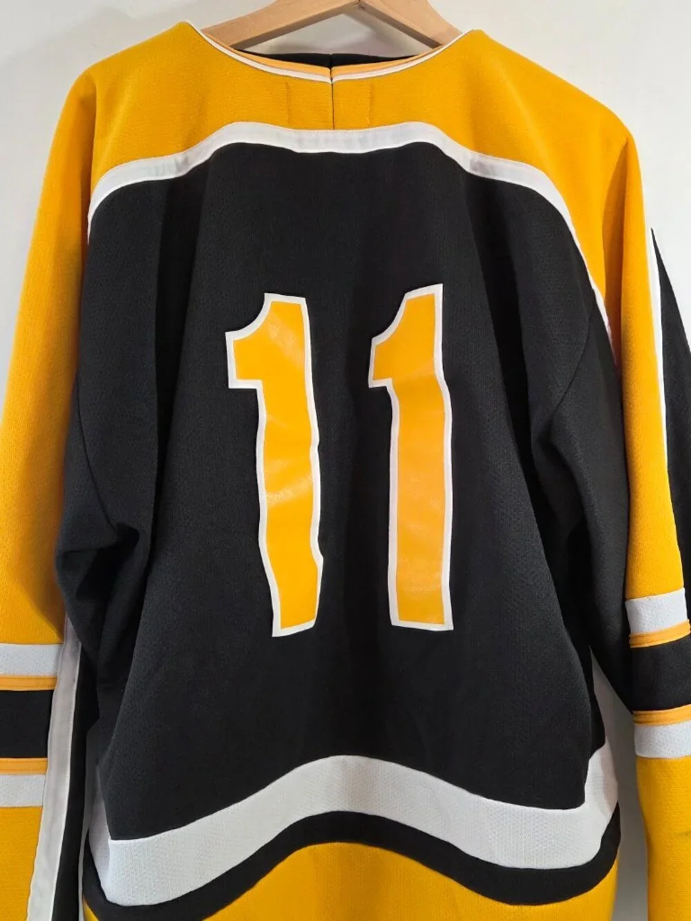 Vintage Alpha Sportswear Hockey Jersey Bruins #11 Beer League Size XXL Black - Picture 6 of 9
